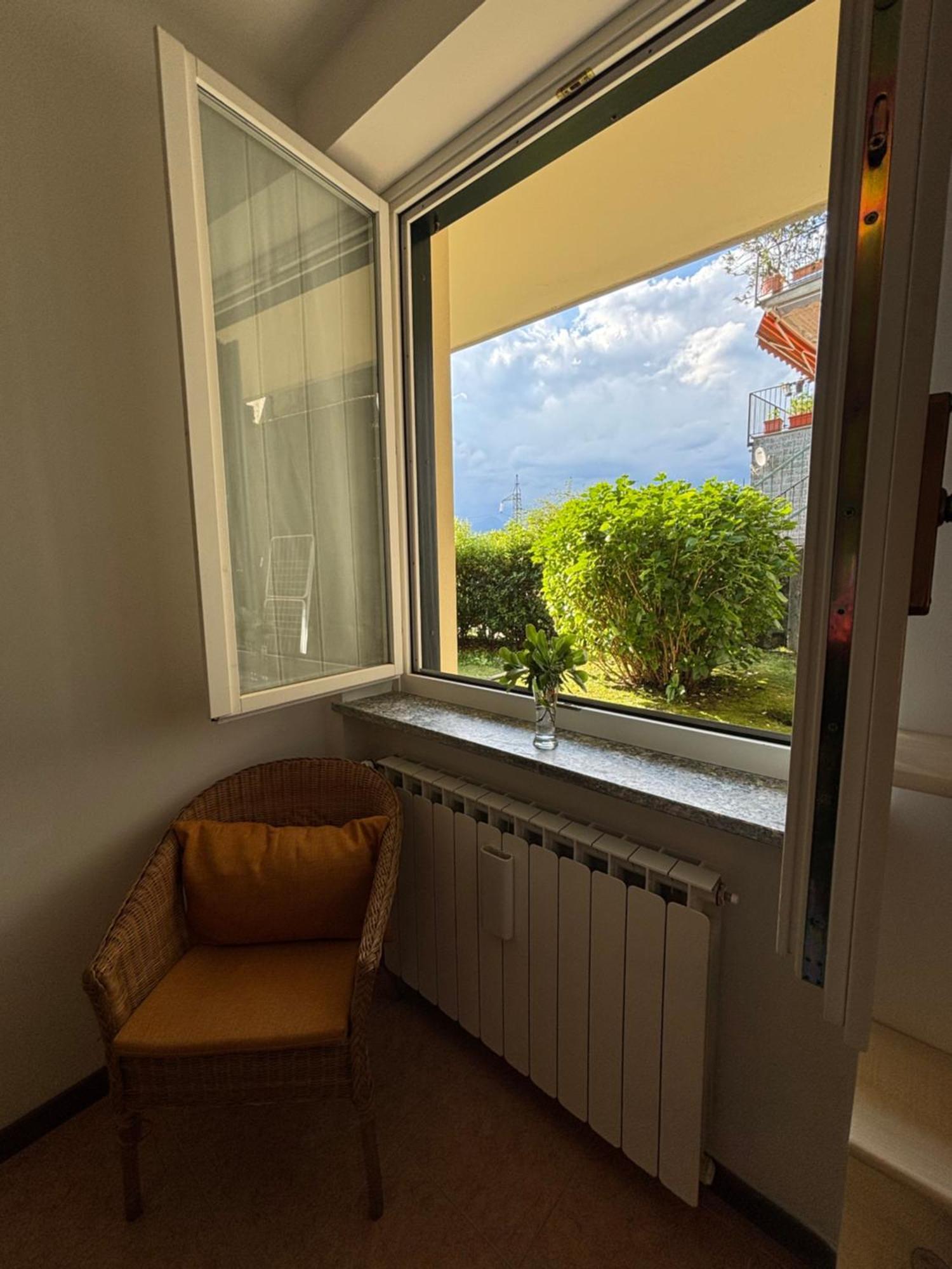 Ortensia Lake Como - Perfect For Couple And Pets Варенна Экстерьер фото